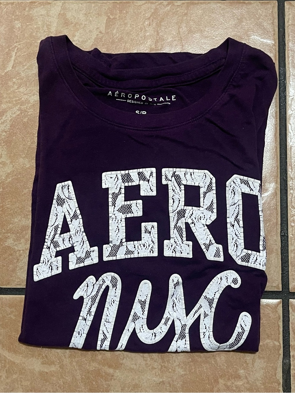 free with purchase or Send offer Aéropostale Purple AERO NYC Graphic Tee - Picture 3 of 4